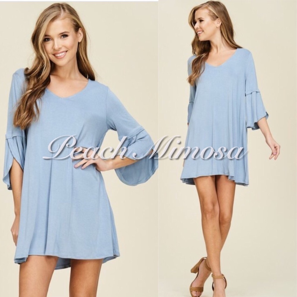 Split bell cuff tunic dress